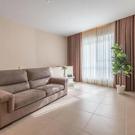 Apartament Luxury With A Large Terrace St Paul's Bay
